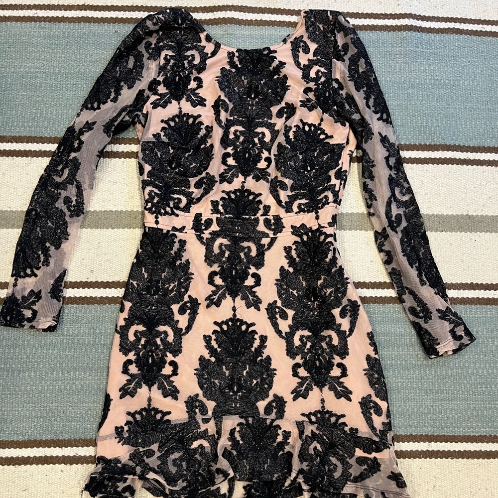 For love and lemons dress